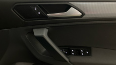 Volkswagen Tiguan 1.5 TSI 150 Life 5dr Petrol Estate